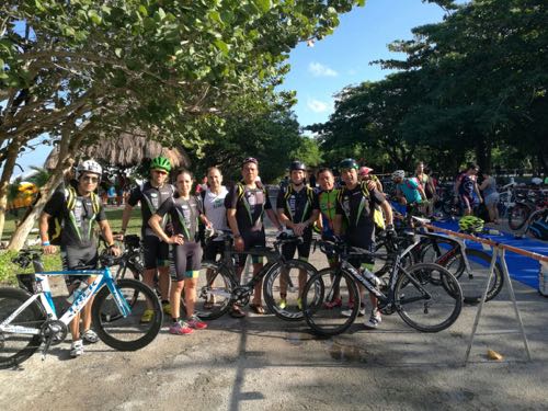 Exitosa participacion del Equipo Al-limite en el Ironman de Cozumel.